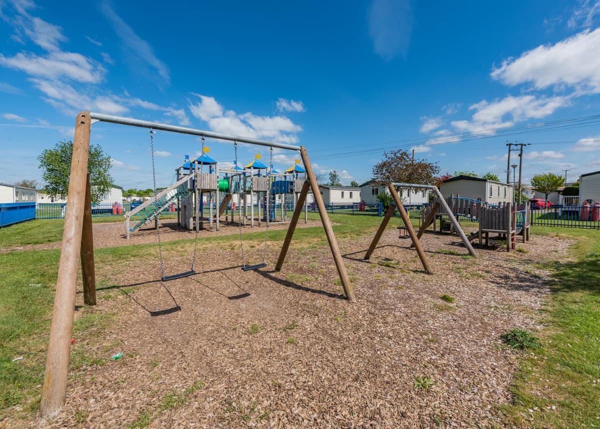 Riverside Caravan Holiday Park Богнор-Регис Экстерьер фото